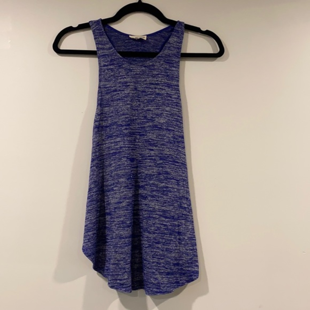 Wilfred Tank‎